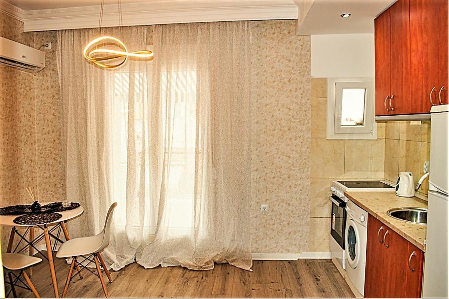 Kassandrou Suite Hot Tub-Jakuzzi - 2 Bedrooms - Big Balcony - Center Salonicco Esterno foto